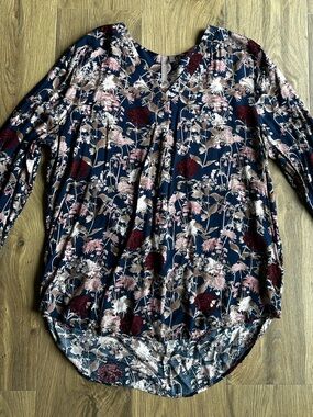 Brina & Em Floral V-Neck Long Sleeve Blouse